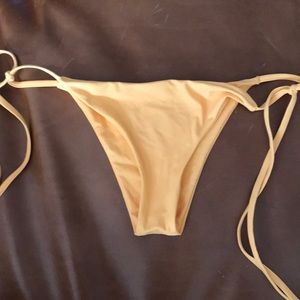 Frankies bikinis bottom